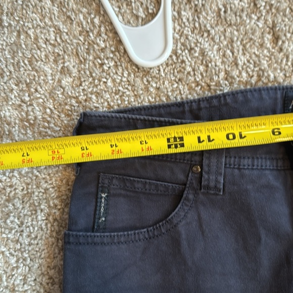 AJ ARMANI JEANS - Picture 10 of 12